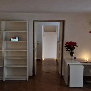 Independent apartment in Palermo near the sea