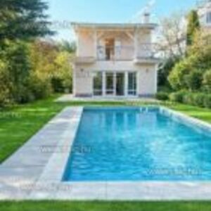 Elegant Villa with Private Garden and Outdoor Swimming Pool 