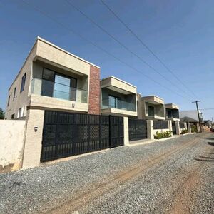 MODERN 3-BEDROOM HOUSE FOR SALE@WEST TRASACCO;$100K
