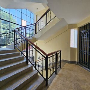 Spacious 3 Bedrooms Ensuite + Servant Quarter Ideal Familie