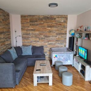 Frantastic three-room registered apartment in Novi Sad