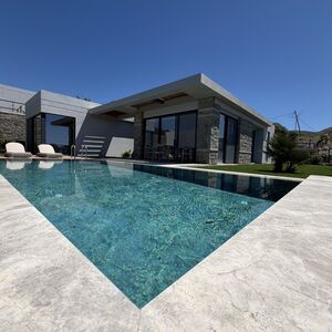 Exclusive villa with a pool 3+1