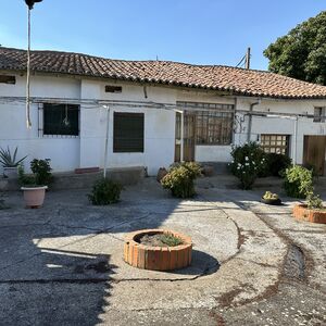 953 m&sup2; urban land in central Spain, ideal for renovation