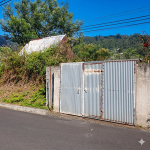 Land 3000m2, hayloft (ruins) L Baixo, Faial, Madeira Island