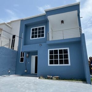 EXECUTIVE 3-BEDROOM HOME+BQ TO LET@TRASACCO ESTATE