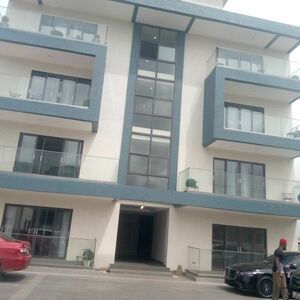 LUXURIOUS FURNISHED 2-BED FLAT TO LET@ EAST LEGON
