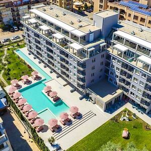 New 1-Bedroom Apartment in J&rsquo;adore Secret Garden