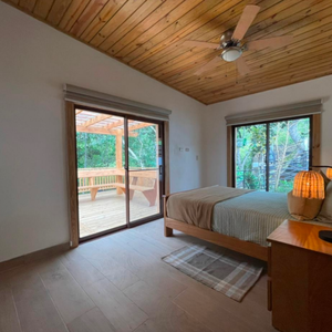 Stunning Rustic Modern Cabin Perfect for Airbnb or Home