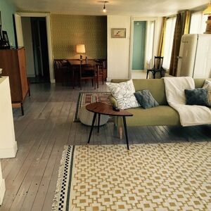 Canal view apartment In the Center