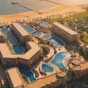 🌊✨ Luxury Apartment with Sea & Pool View 