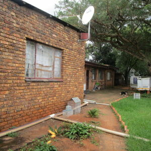  33hectare Farm Retreat in De Wagensdrift &ndash; Dual Living