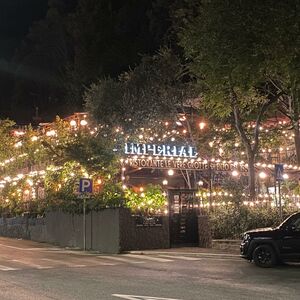 Le "Vere Grotte" ampio appartamento e mura ristorante