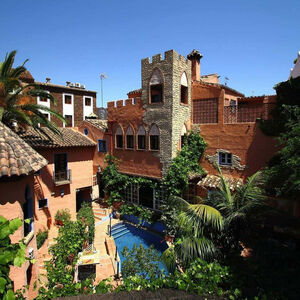 CHARMING BOUTIQUE HOTEL IN THE HEART OF BENAHAV&Iacute;S