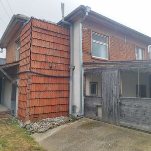 Massive two-storey house with 3 bedrooms near Elhovo