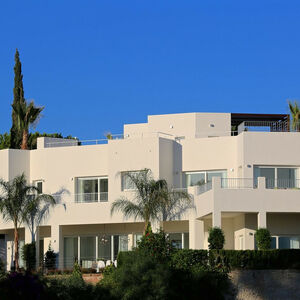 CONTEMPORARY LUXURY VILLA WITH SEA VIEWS IN EL ROSARIO