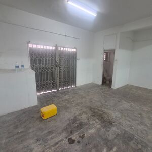 Taman mayang shop lot for rent petaling jaya