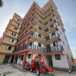 NEWLY BUILT 1-BEDROOM APARTMENT TO LET@MADINA ESTATE
