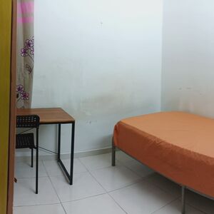 I residence Kota damansara condo female single room for rent