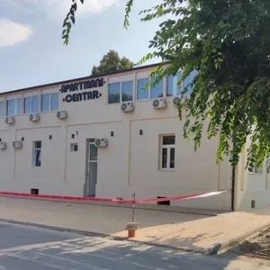 Hotel in the very center of Odzak - 9 units + free equipment