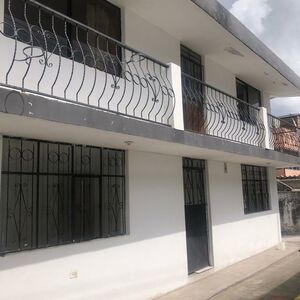 Three-story house for large families with 19 rooms