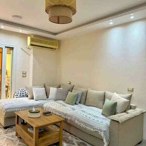 El Hadaba Ready-to-Move Apartment with Pool View 