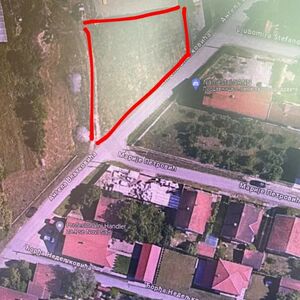 I am selling a plot of 600m2 in Novi Sad