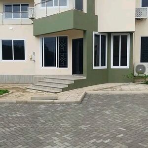 MODERN 4-BEDROOM HOME TO LET@LABONE, GHANA