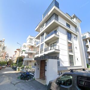 Licensed Short-Term Rental Near Cleopatra Beach