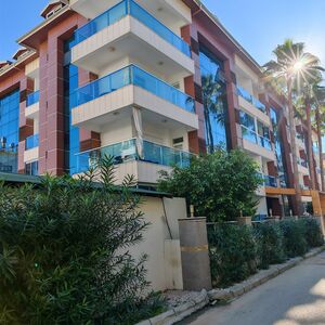 Fully Furnished 2+1 in Cleopatra Area