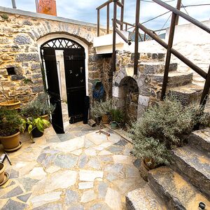  2 Bedroom Stone Cottage. Roof Terrace - East Crete