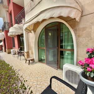  Family Property Near the Beach | St. George Palace