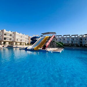 🔥 Aqua Park View Rooftop Apartment | Hurghada