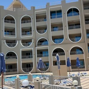 🔥 1BR 79m&sup2; | 35% Down & Ready to Move