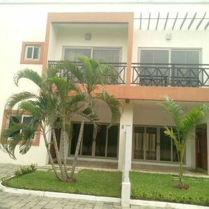 LUXURY 3-BEDROOM TOWNHOME TO LET@ AIRPORT CITY