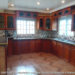 Townhouse for Rent in Trinidad