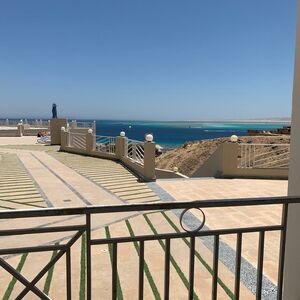 2 Bedroom Apartment with Panorama Sea & Pool View-  Hadaba