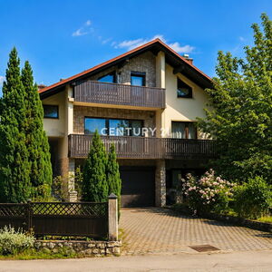 Beautiful home for living without space compromises