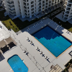 1 Bedroom Apartment with Sea View & Beach Access in Arabia
