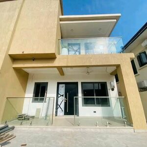EXECUTIVE3-BEDROOM TOWNHOUSE TO LET@ DZORWULU