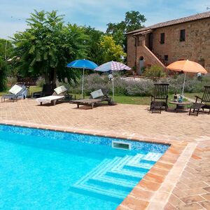 Turn-key Restored Tuscan country house with pool