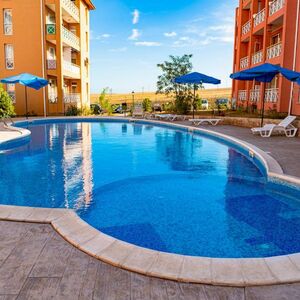 Affordable Furnished Studio in Sunny Day 6, Sunny Beach