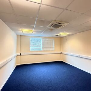 Spacious and Flexible office space to let from &pound;15 per sqft