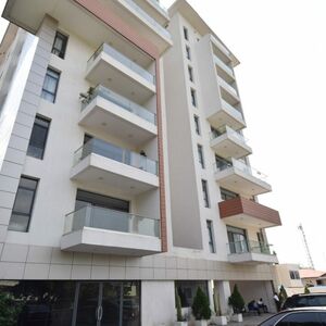 LUXURIUS 3-BEDROOM APARTMENT TO LET@ AIRPORT RESIDENTIAL ARE