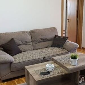 I am selling a two-and-a-half-room apartment, fully furnishe