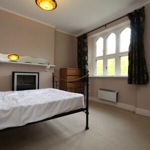 A well maintained one bedroom flat on Old market road