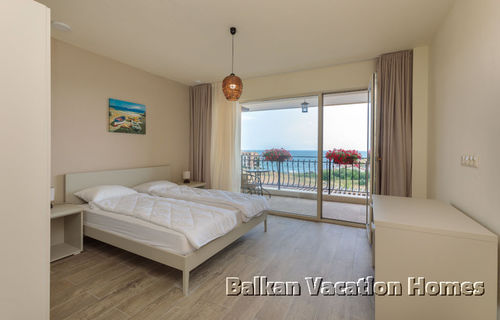 Bed room