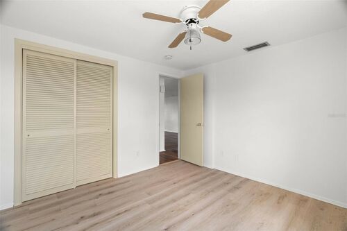 Second bedroom