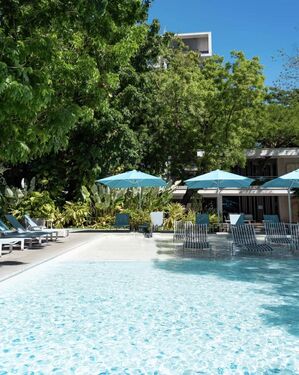swimmingpools