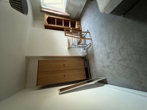 Room 1