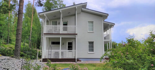 House Side Left